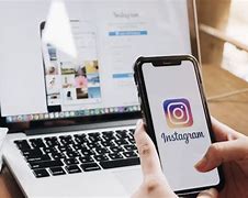 Kenapa Instagram Keluar Sendiri Saat Melihat Story